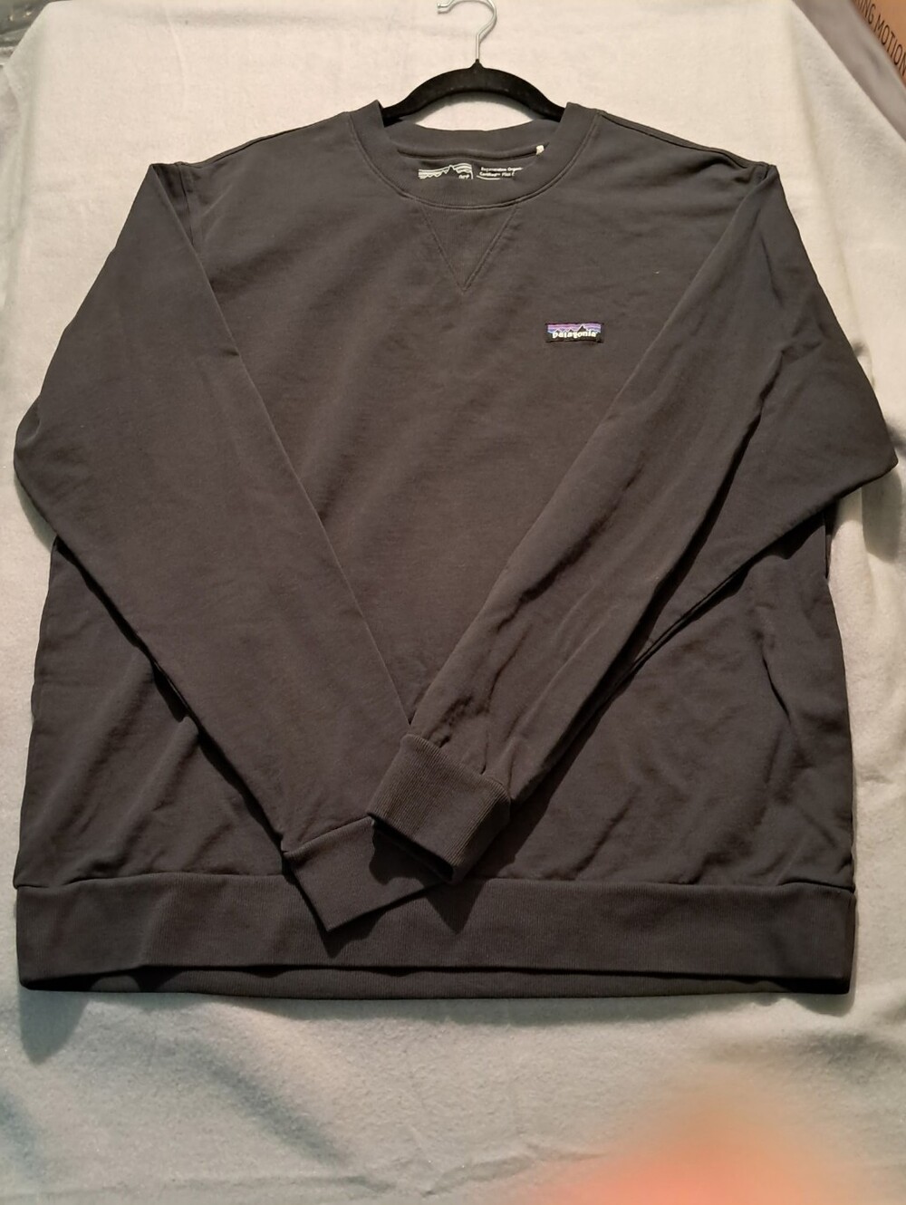 Patagonia Men's Crewneck Sweatshirt - Charcoal